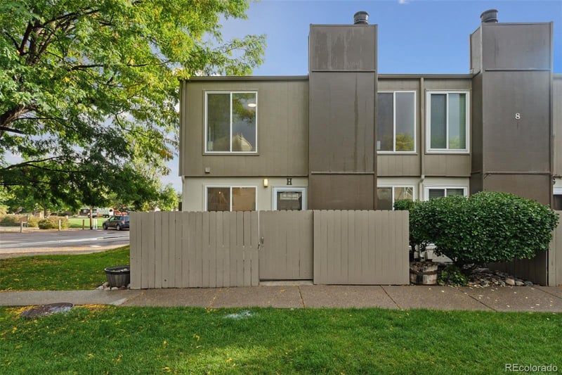 7373 W Florida Ave #H, Lakewood, CO 80232