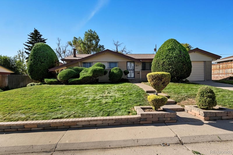 1202 103rd Ave, Northglenn, CO 80260