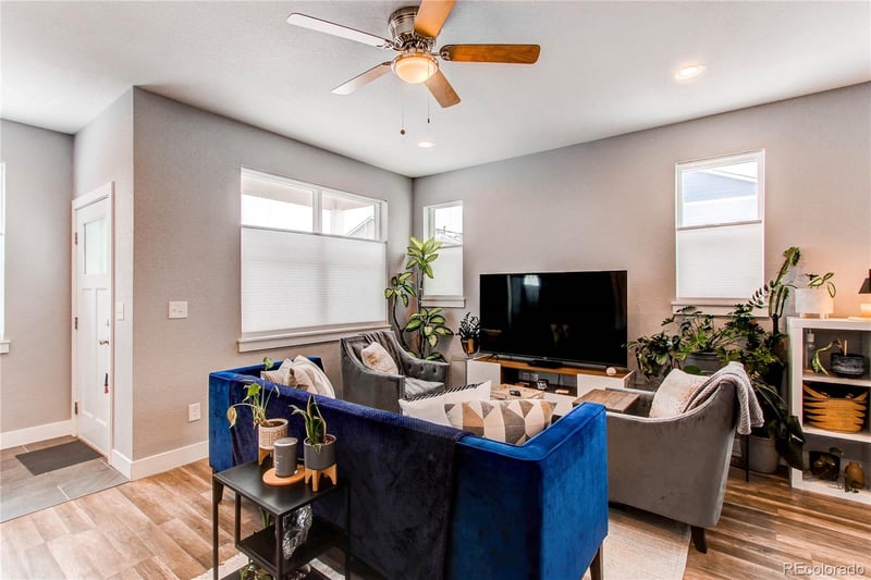 310 4 Ct, Deer Trail, CO 80105