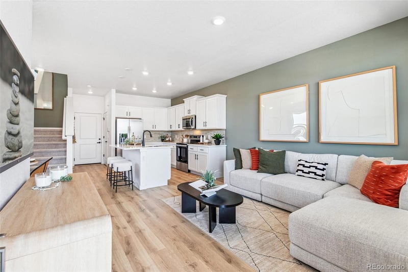 18772 99th Ave, Commerce City, CO 80022