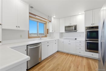 360 Sly Fox Way, Sedalia, CO 80135