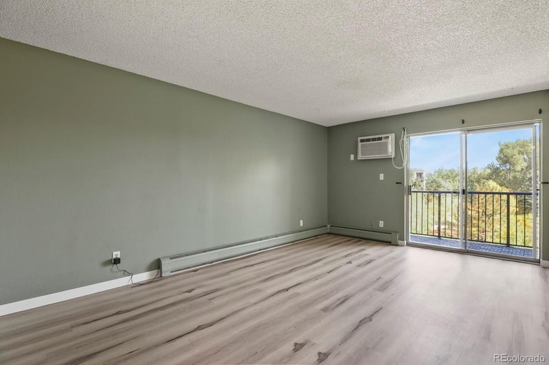 1250 Golden Cir #404, Golden, CO 80401