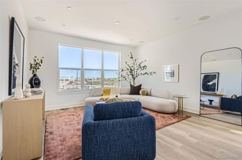 10880 Hinsdale Cir, Centennial, CO 80112