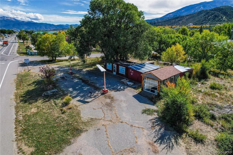 10057 Us Highway 50, Poncha Springs, CO 81201