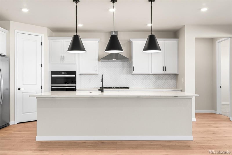 39930 Congress Ln, Elizabeth, CO 80107