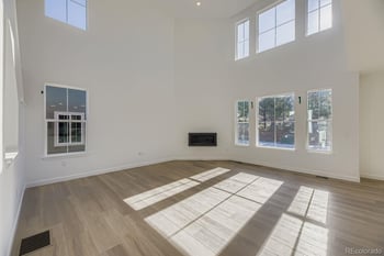 24564 Kettle Ct, Aurora, CO 80016