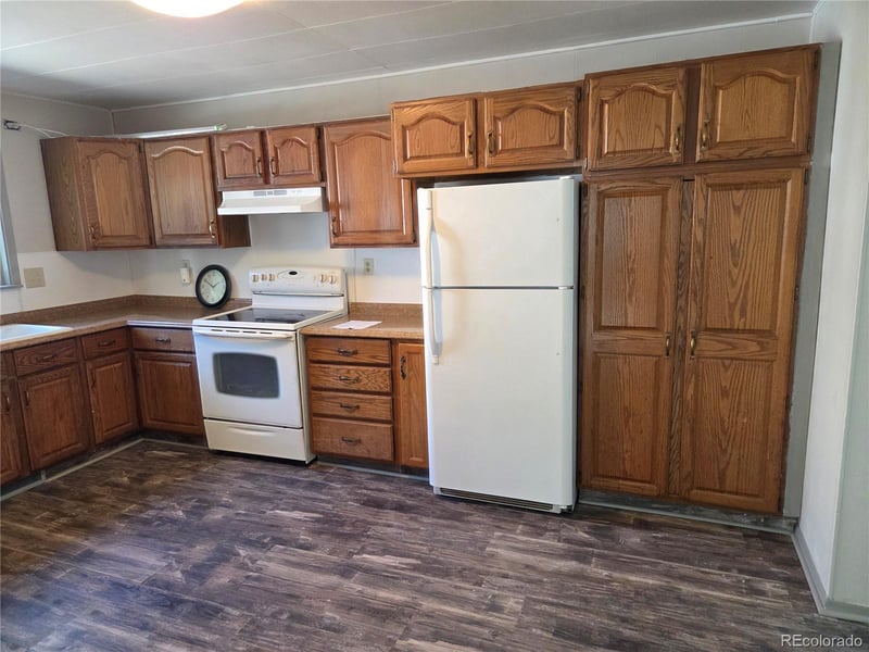 407 Carson St, Brush, CO 80723