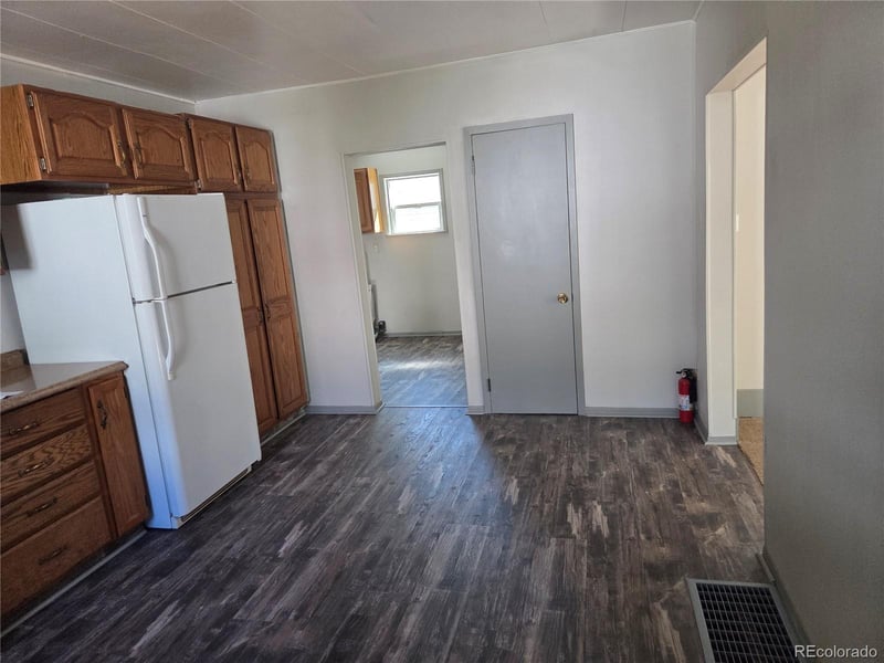 407 Carson St, Brush, CO 80723