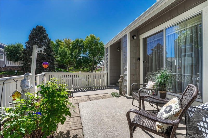 145 Blue Spruce Ct, Highlands Ranch, CO 80126