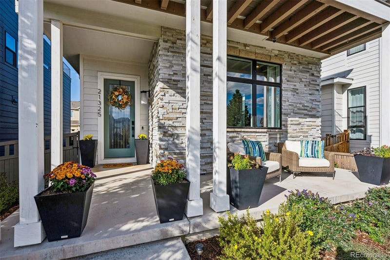 21325 59th Dr, Aurora, CO 80019