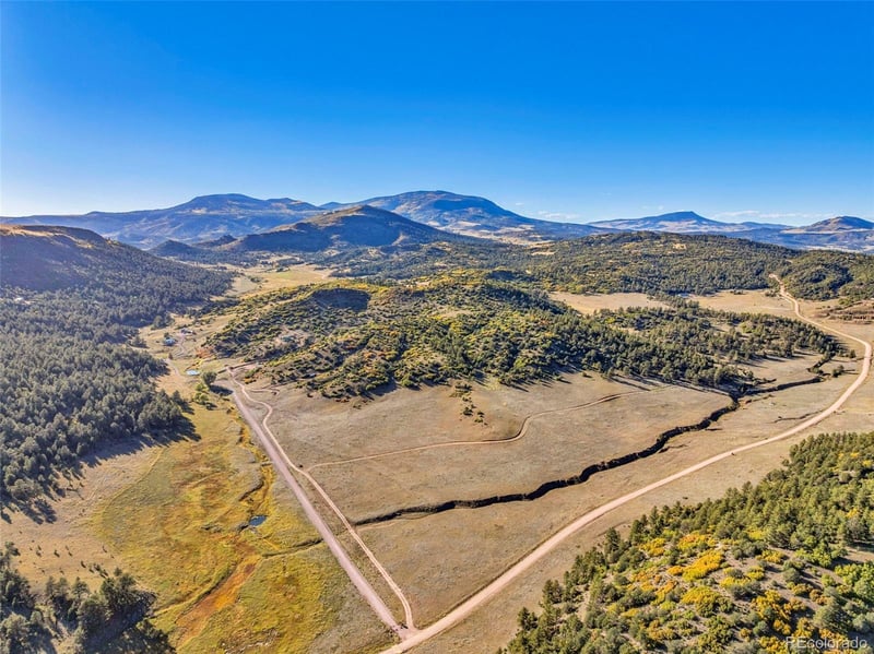 92 Bear Trax Dr, Canon City, CO 81212