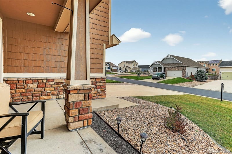 42395 Forest Oaks Dr, Elizabeth, CO 80107