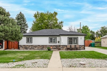 1224 Xanadu St, Aurora, CO 80011