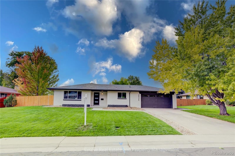 2525 S Ivanhoe Pl, Denver, CO 80222