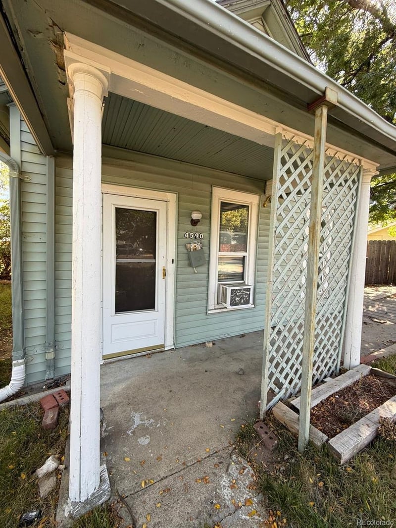 4590 Vallejo St, Denver, CO 80211