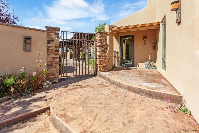 12596 Country Meadow Ln, Salida, CO 81201