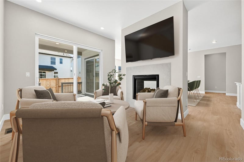 16656 93rd Pl, Arvada, CO 80007