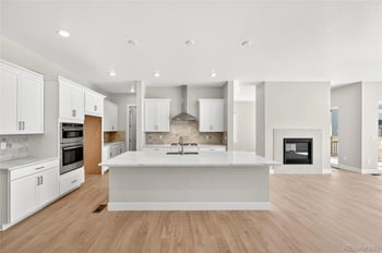 16656 93rd Pl, Arvada, CO 80007