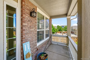 35 Newcastle Ct, Aurora, CO 80018