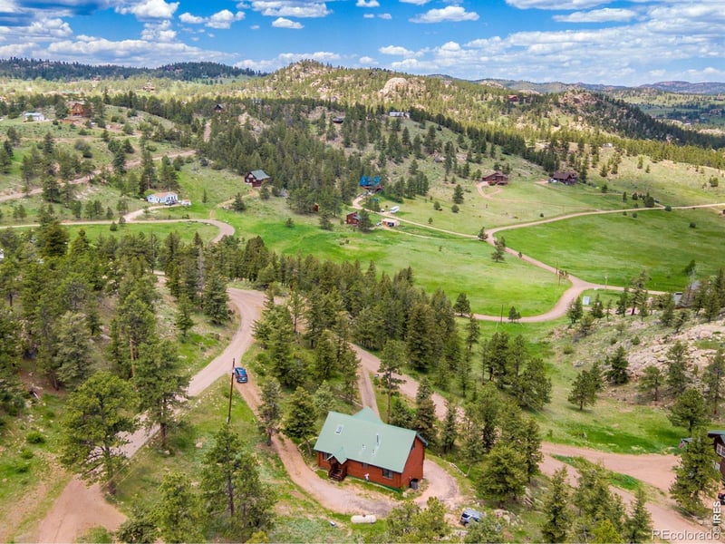 679 Mount Massive Dr, Livermore, CO 80536