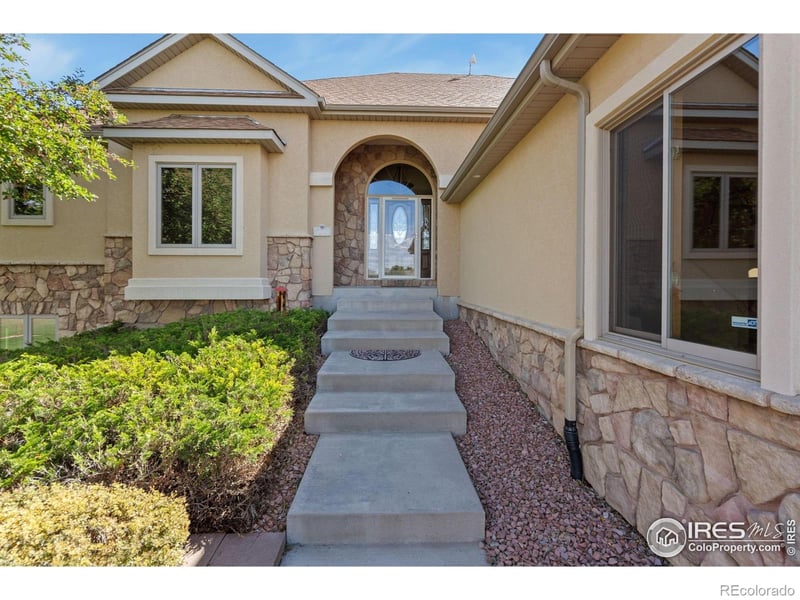 39230 Longs Peak Ct, Severance, CO 80610