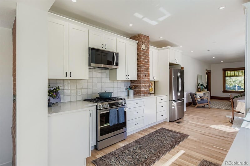 3221 S Sherman St, Englewood, CO 80113