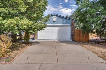 4234 Bahama St, Aurora, CO 80013