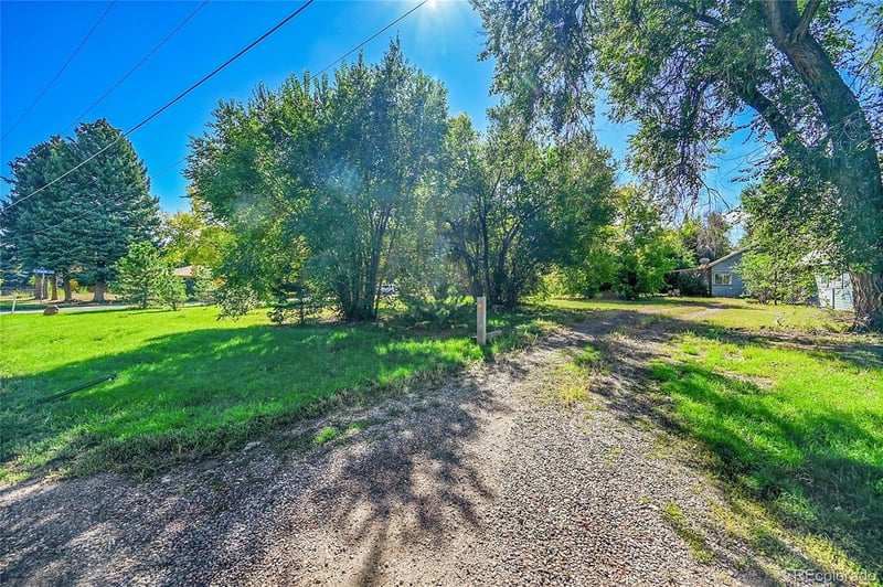 765 Emerald Ln, Lakewood, CO 80214