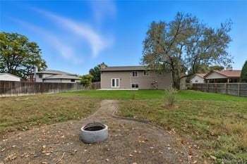 4911 112th Pl, Thornton, CO 80233