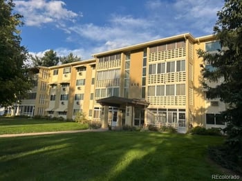 610 Clinton St #8B, Denver, CO 80247