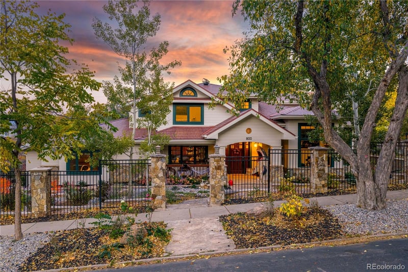 800 Grant Pl, Boulder, CO 80302