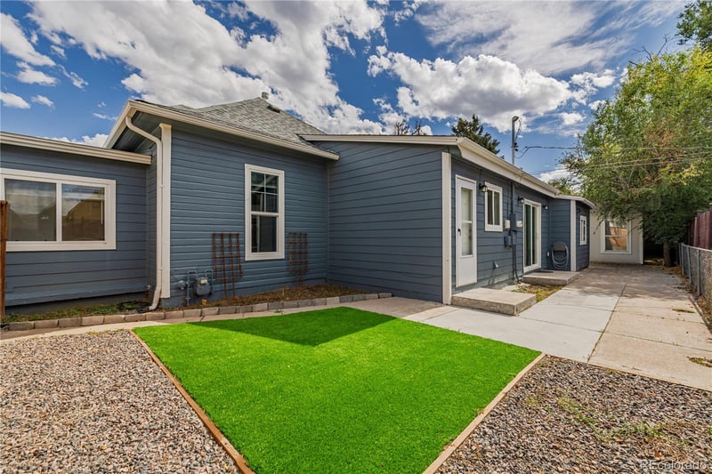 3300 2nd Ave, Denver, CO 80219