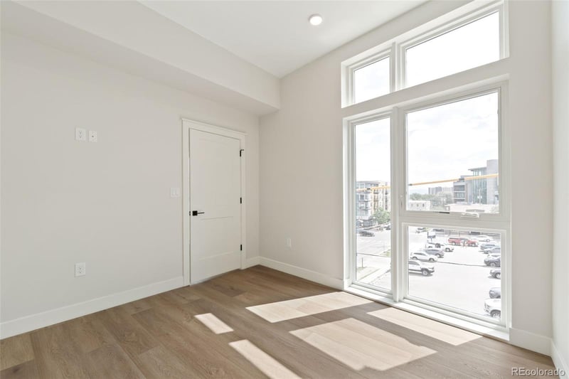 1643 Boulder St #210, Denver, CO 80211