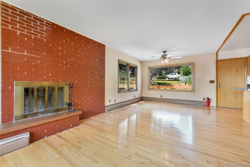 150 Columbine Rd, Palmer Lake, CO 80133
