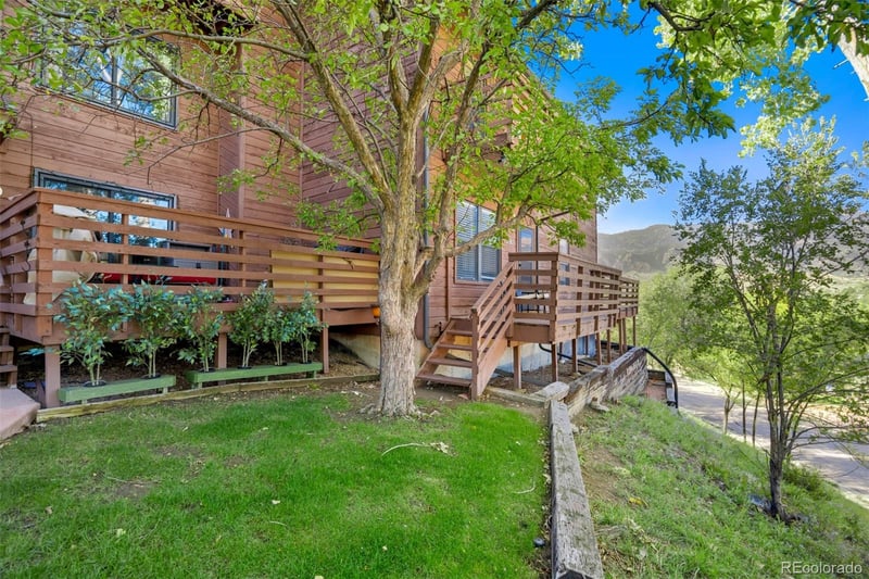 2387 Stepping Stones Way, Colorado Springs, CO 80904