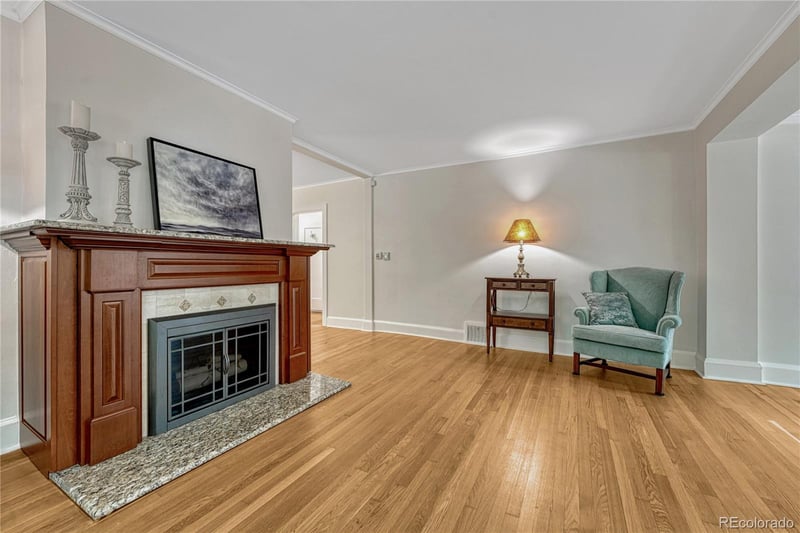 2086 Grape St, Denver, CO 80207