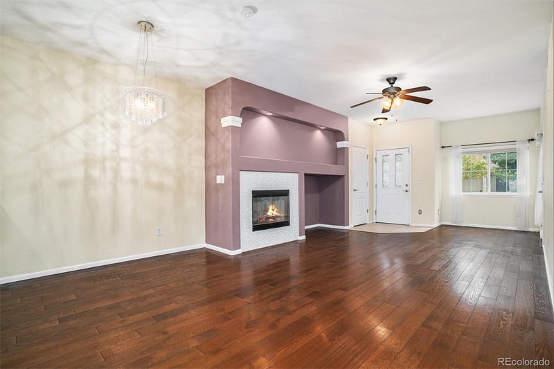 2225 Calais Dr #9E, Longmont, CO 80504