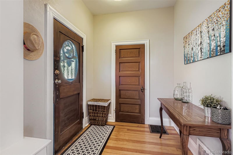 774 Grant St, Denver, CO 80209