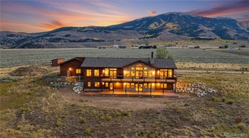 845 Elk Run Rd, Silverthorne, CO 80498