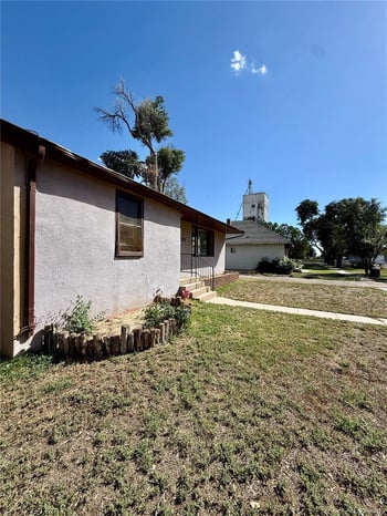 215 Main , Cheraw, CO 81030