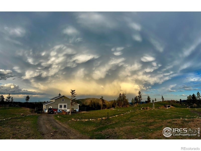 3235 Davis Ranch Rd, Bellvue, CO 80512