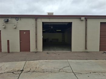 700 Billings St #P, Aurora, CO 80011