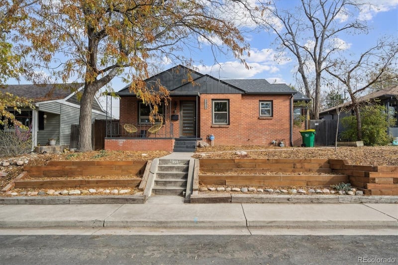 3820 Delaware St, Englewood, CO 80110