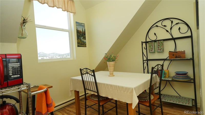 278 Way Station Ct, Jefferson, CO 80456