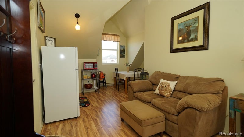 278 Way Station Ct, Jefferson, CO 80456