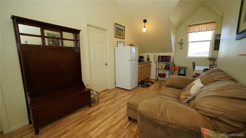 278 Way Station Ct, Jefferson, CO 80456