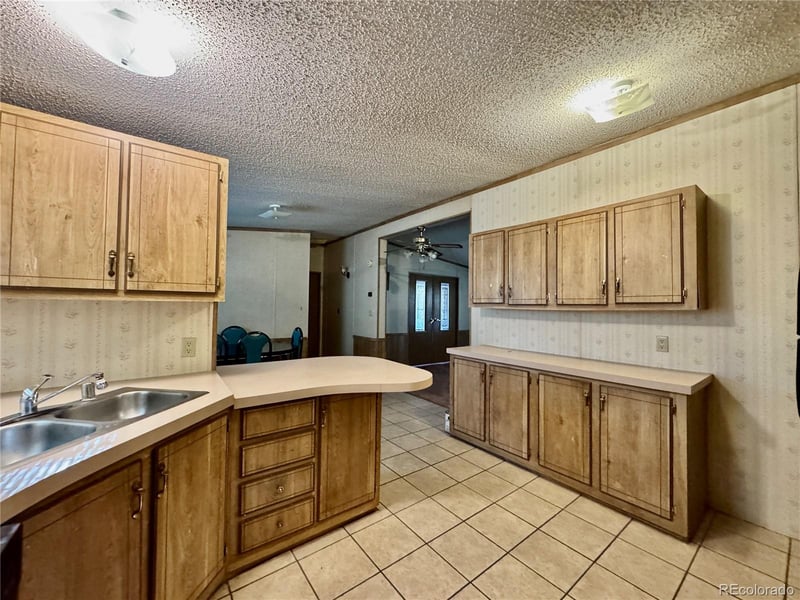 149 S Sunset Ave, Rangely, CO 81648
