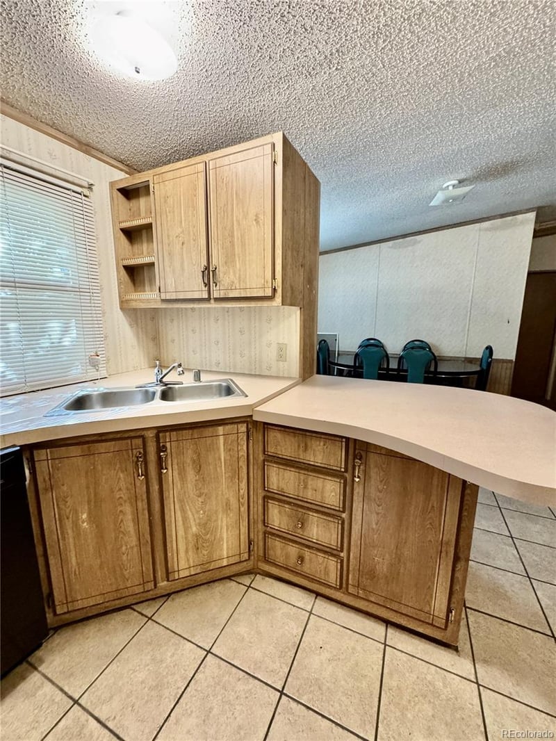 149 S Sunset Ave, Rangely, CO 81648