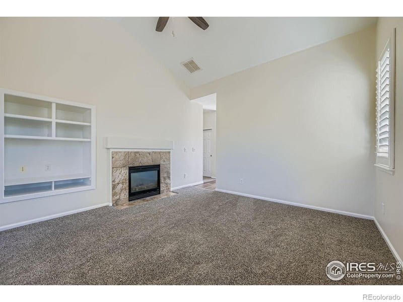 410 Elizabeth St, Dacono, CO 80514