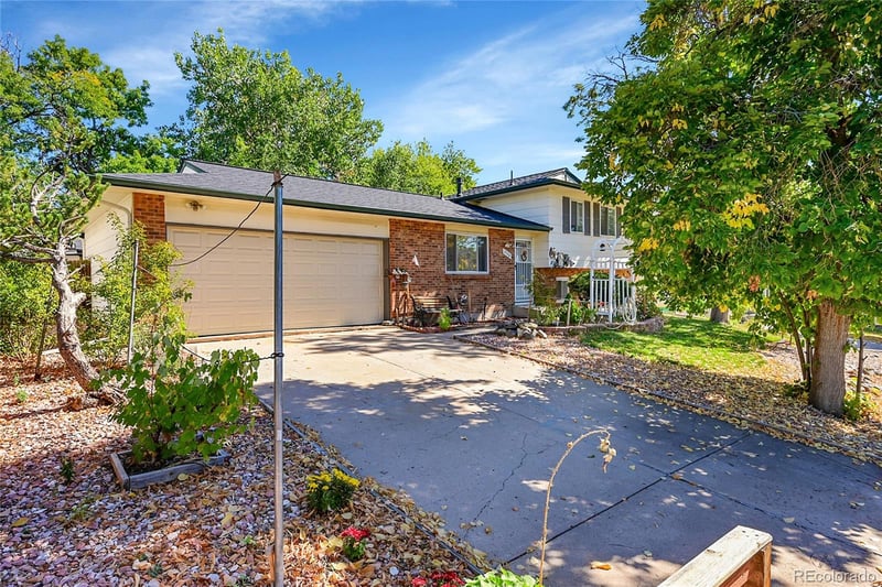 1750 Norfolk St, Aurora, CO 80017